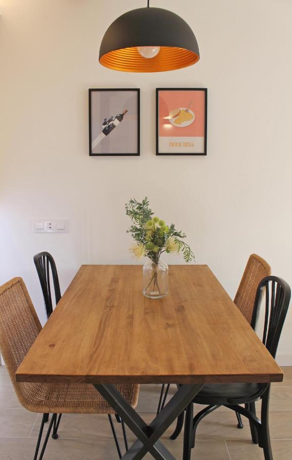 Muro De Cervantes Apartment